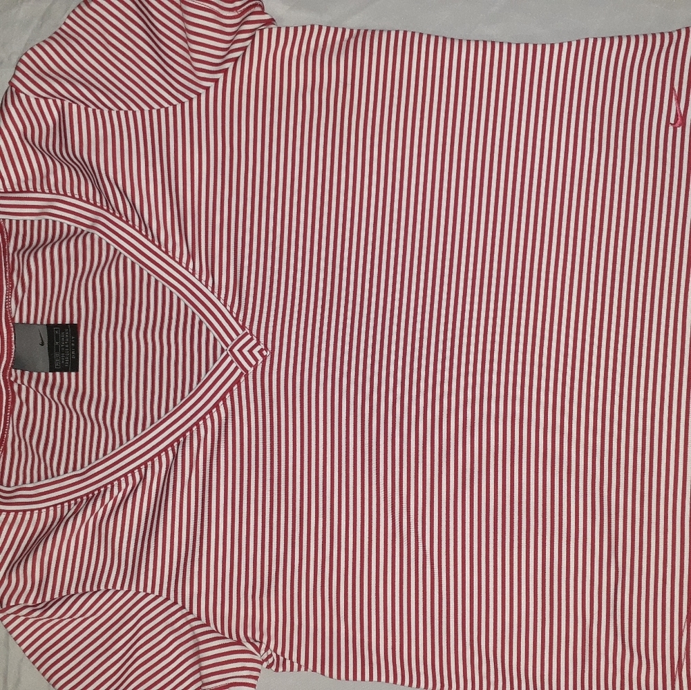 Nike v-neck t-shirt